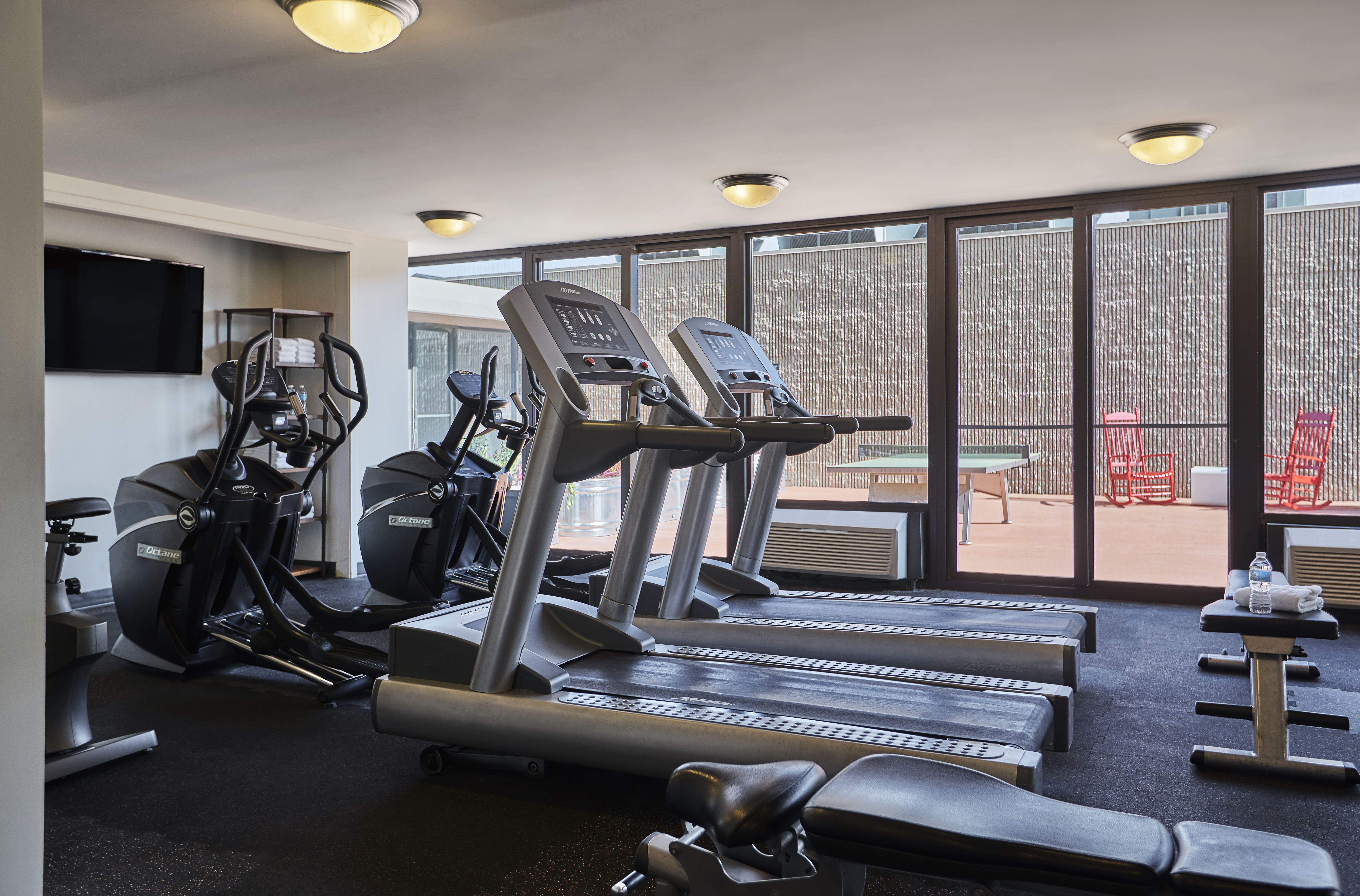 Graduate By Hilton Lincoln Hotel Facilities photo